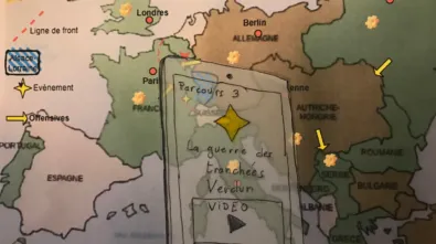 Réalité augmentée pour l'histoire via une carte scénarisée